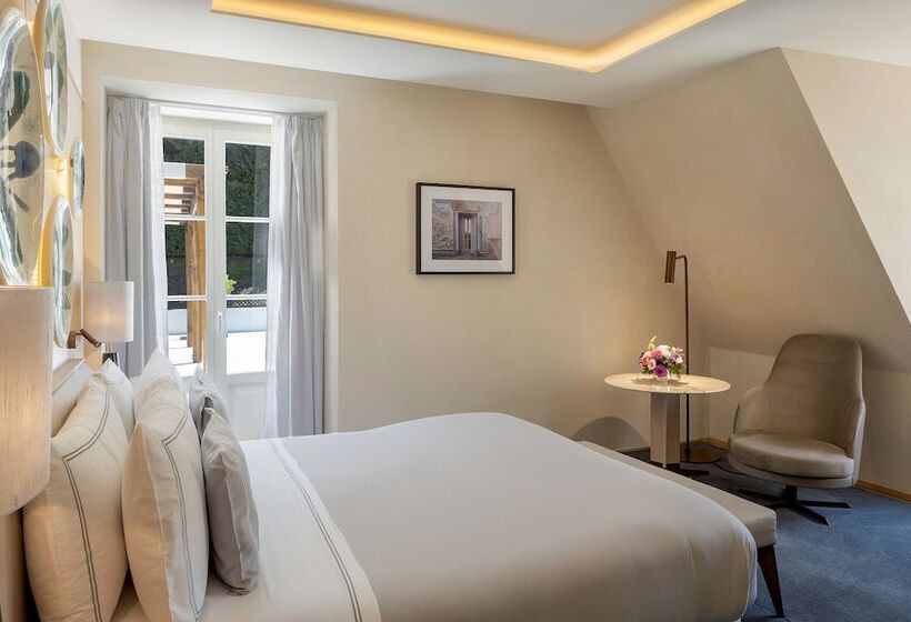 اتاق لوکس, The One Palácio da Anunciada