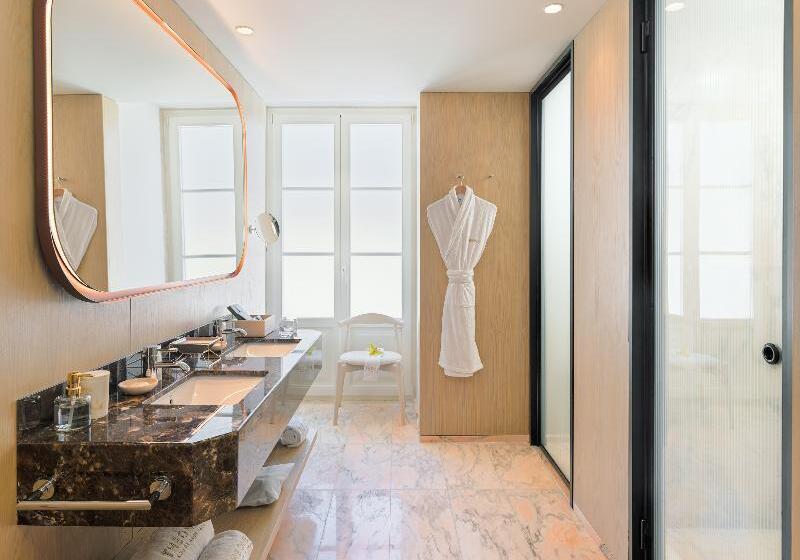 اتاق استاندارد با چشمانداز باغ, The One Palácio da Anunciada