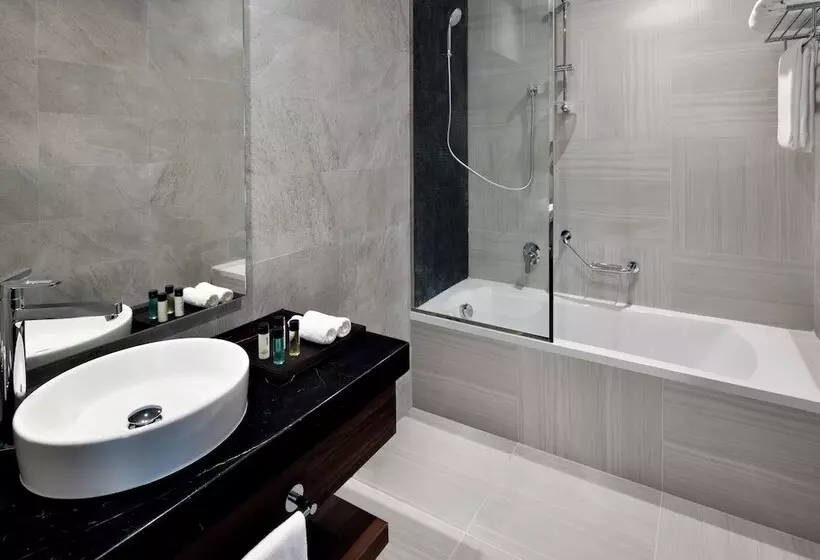 Huoneisto 1 Makuuhuone Näkymä, Mövenpick Hotel Apartments Downtown Dubai