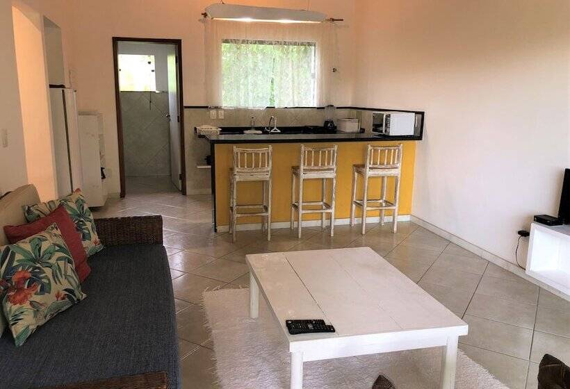 庭の見える1ベッドルームアパートメント, Ouro Sobre Azul Apart