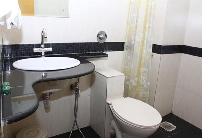 Номер Deluxe, Time & Leisure Hotels