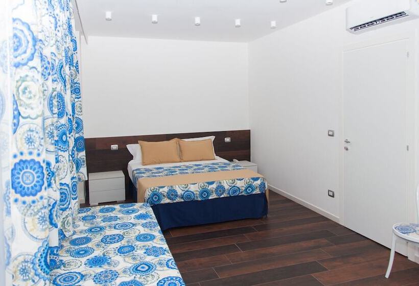 اتاق استاندارد چهار تخته, Casa Restino