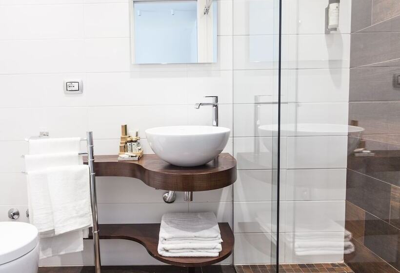 Triple Room Sea View, Casa Restino