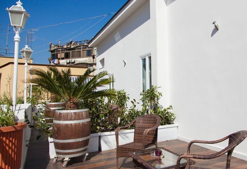 Triple Room Sea View, Casa Restino