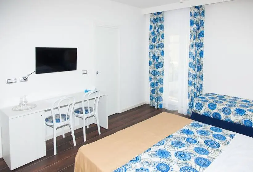 Triple Room Sea View, Casa Restino
