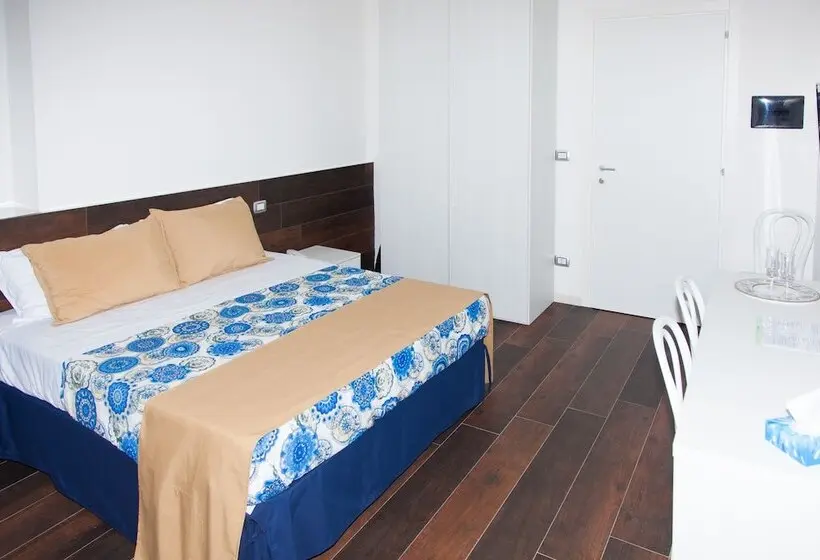 Triple Room Sea View, Casa Restino