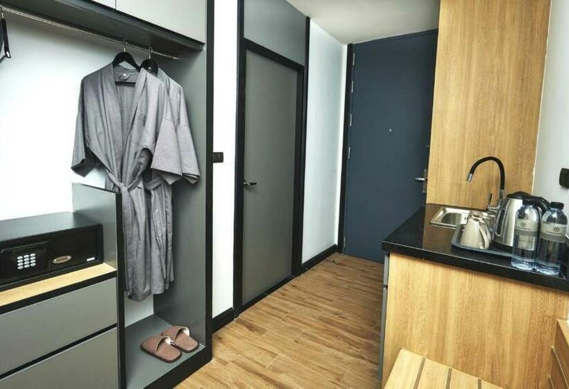 اتاق لوکس, Chezzotel Pattaya