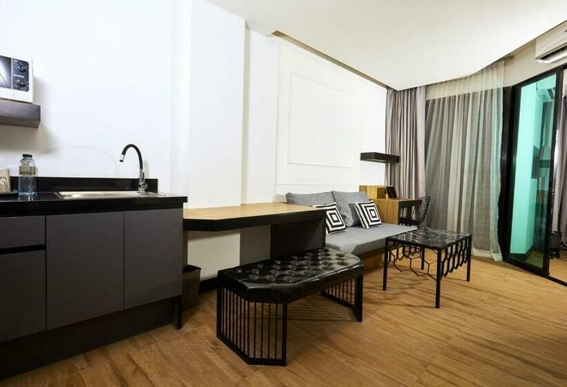 سوییت, Chezzotel Pattaya