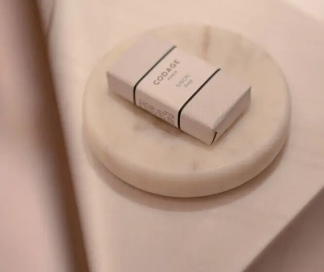 Executive Værelse, 9confidentiel