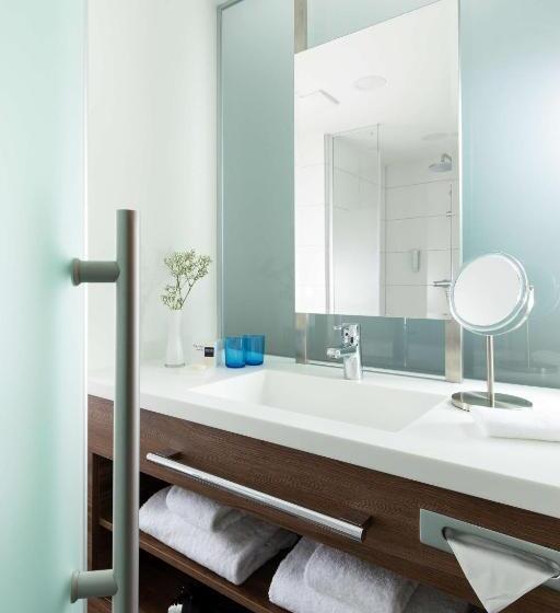 Номер Deluxe Адаптированный для Инвалидов, Dorint Hotel Düren