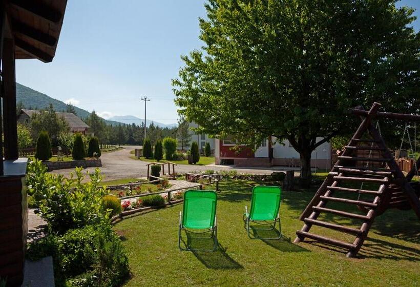 Номер Стандарт с Балконом, Guesthouse Kovačević