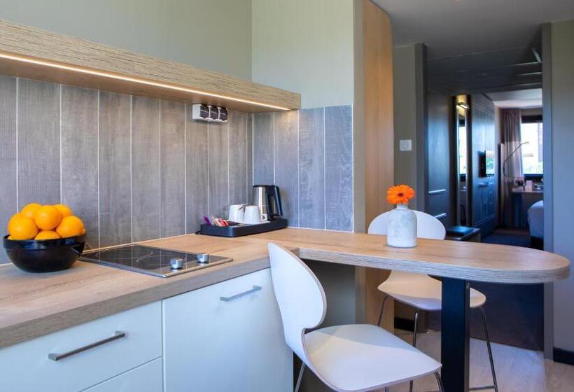 חדר משפחתי, Ibis Budapest Castle Hill