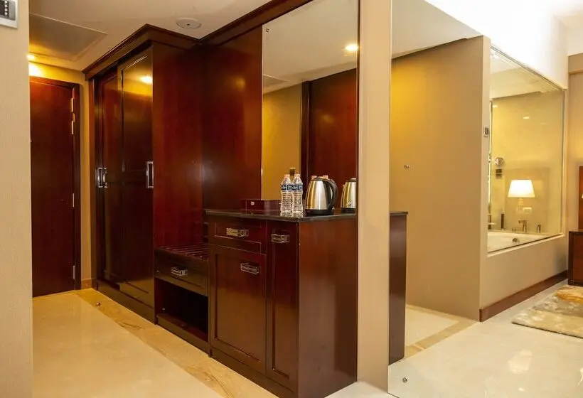 اتاق سوپریور با تخت بزرگ, Marino Beach Colombo