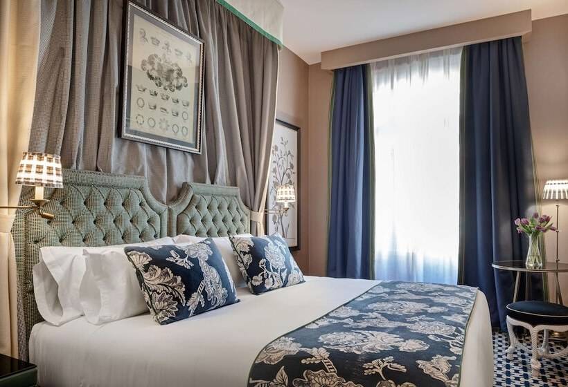 اتاق پرمیوم, NH Collection Colón Valencia