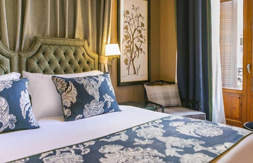 اتاق پرمیوم, NH Collection Colón Valencia