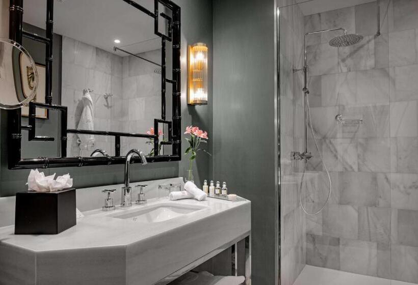 اتاق سوپریور, NH Collection Colón Valencia