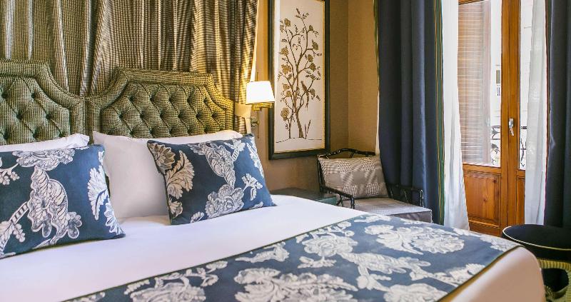 اتاق پرمیوم, NH Collection Colón Valencia