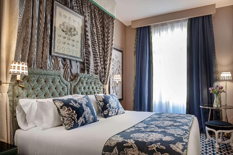 اتاق پرمیوم, NH Collection Colón Valencia