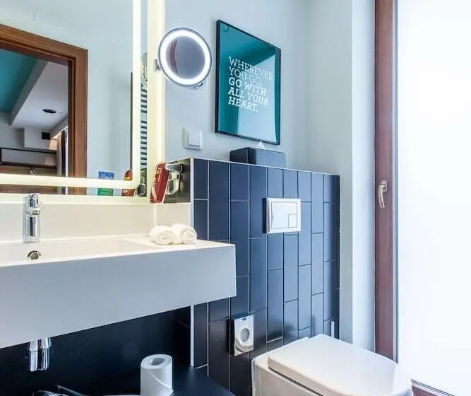 バルコニー付きスタンダードルーム, Park Inn By Radisson Poznan