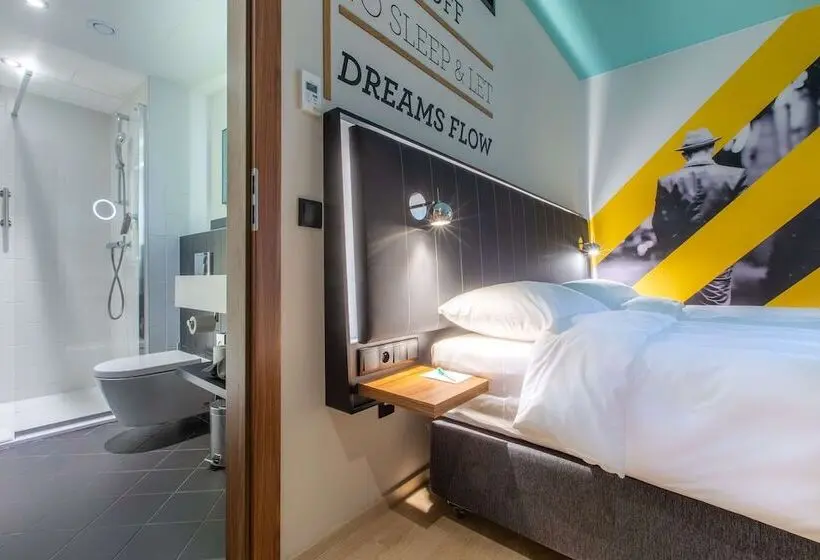 バルコニー付きスタンダードルーム, Park Inn By Radisson Poznan