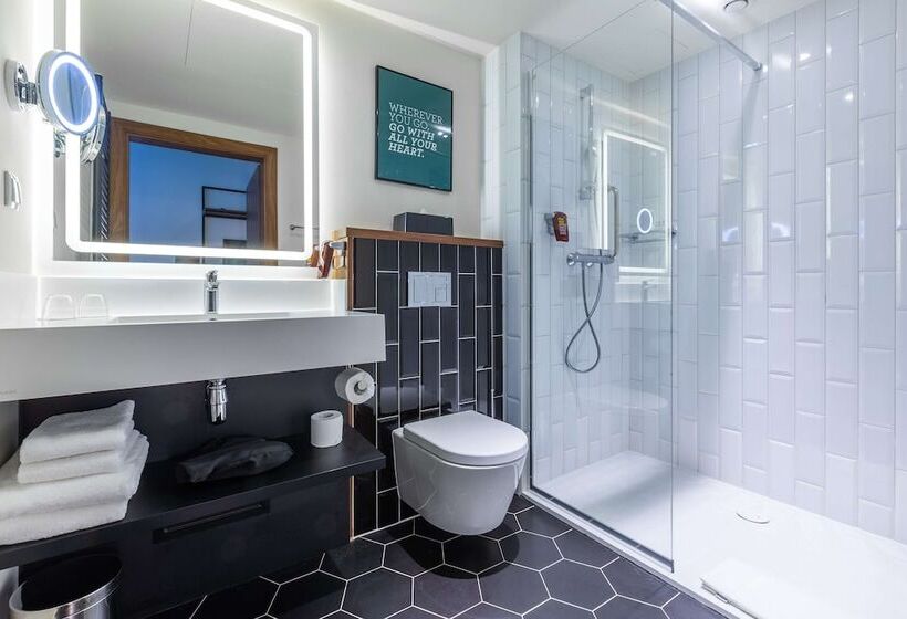 Семейный Номер, Park Inn By Radisson Poznan