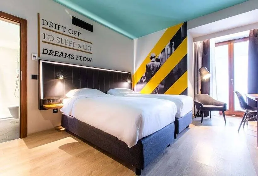 バルコニー付きスーペリアルーム, Park Inn By Radisson Poznan