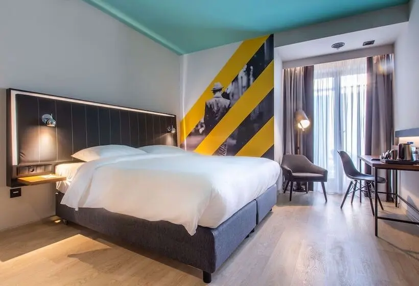 バルコニー付きスーペリアルーム, Park Inn By Radisson Poznan