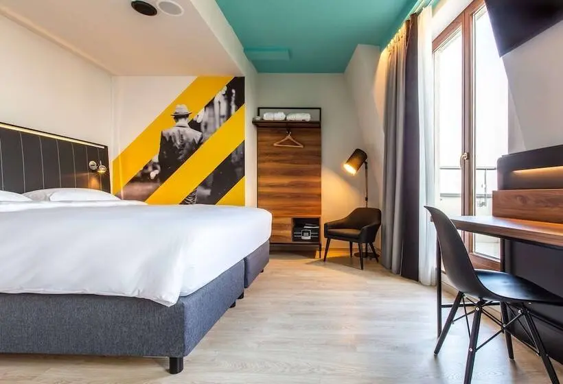 バルコニー付きスーペリアルーム, Park Inn By Radisson Poznan