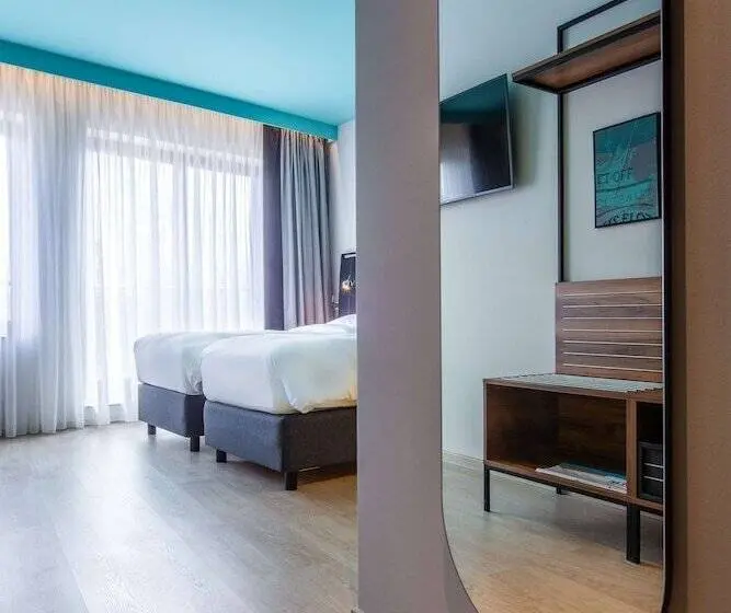 バルコニー付きスーペリアルーム, Park Inn By Radisson Poznan