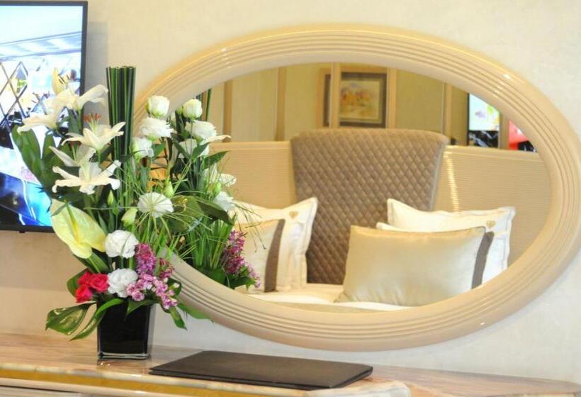 Superior suite with balcony, Suite Hotel Casa Diamond