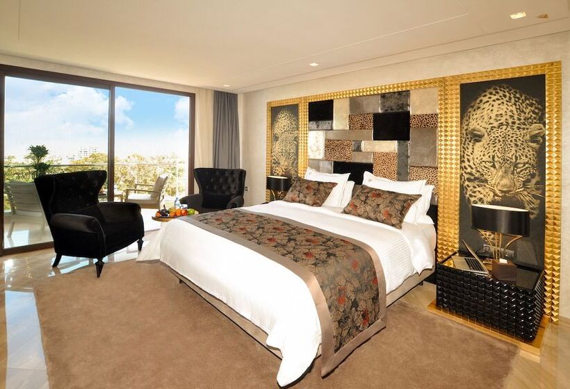 سوییت پرستیژ, Suite Hotel Casa Diamond