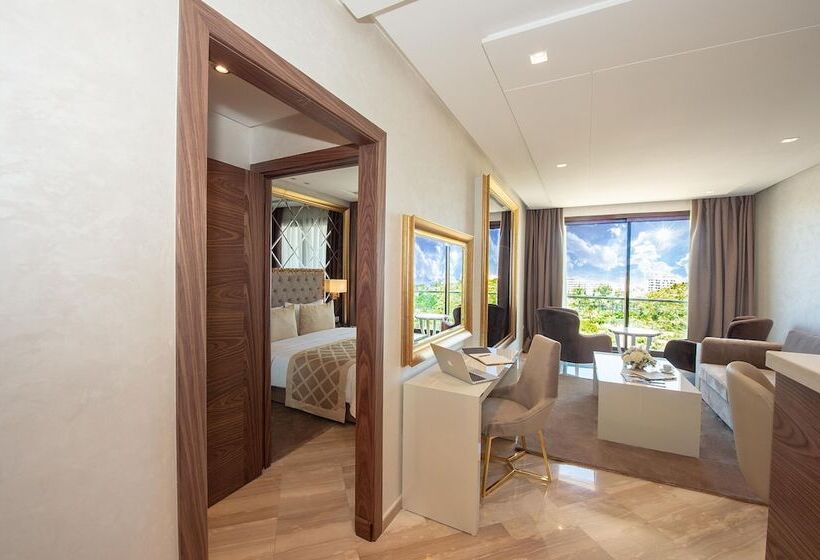Superior suite with balcony, Suite Hotel Casa Diamond