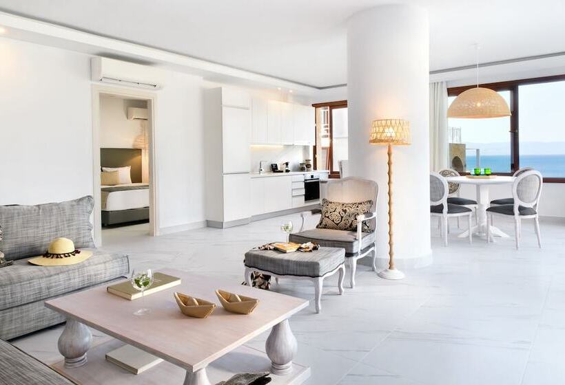 جناح ديلوكس مطل على البحر, Villa D Oro   Luxury Villas & Suites