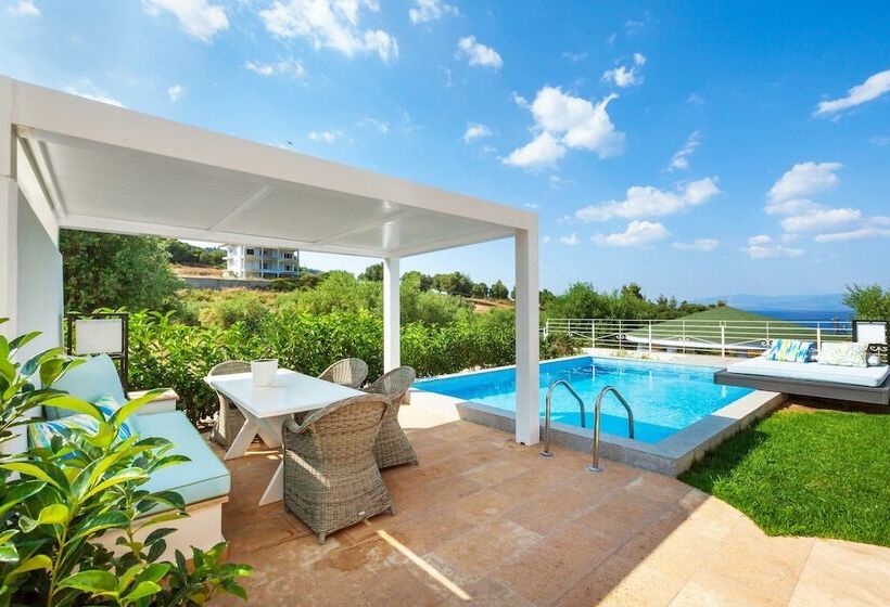 جناح بريميوم مطل علي البحر, Villa D Oro   Luxury Villas & Suites