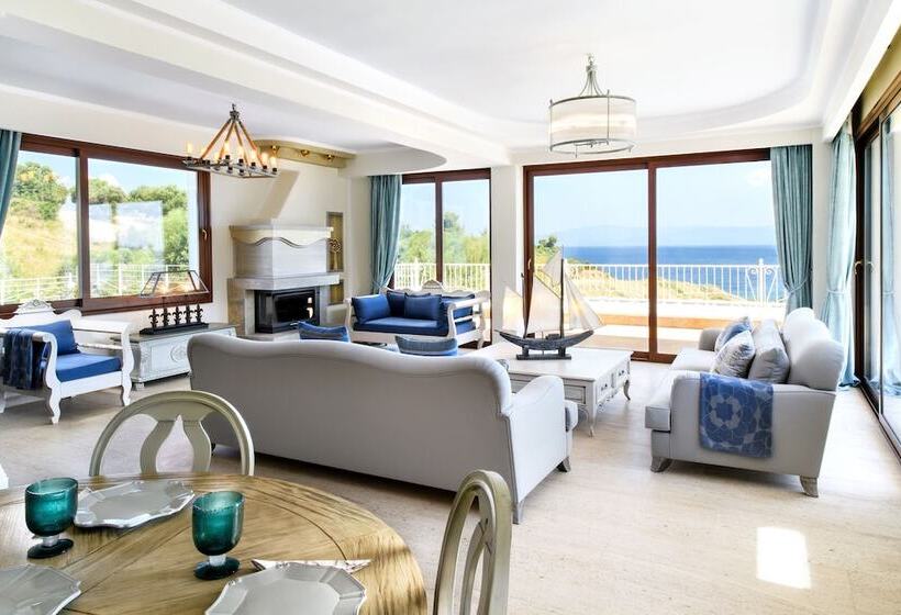 オーシャンビューのデラックス１ベッドルームビラ, Villa D Oro   Luxury Villas & Suites