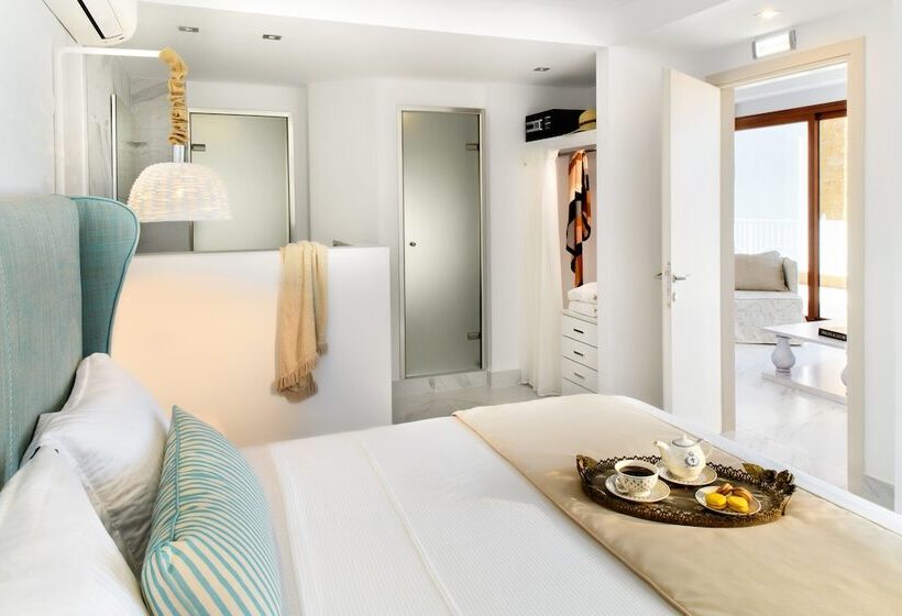 جناح بريميوم مطل علي البحر, Villa D Oro   Luxury Villas & Suites