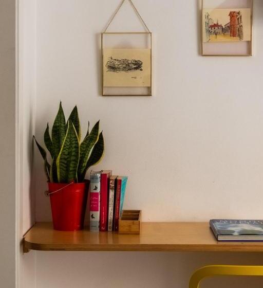 اتاق لوکس با بالکن, Pretoria Rooms