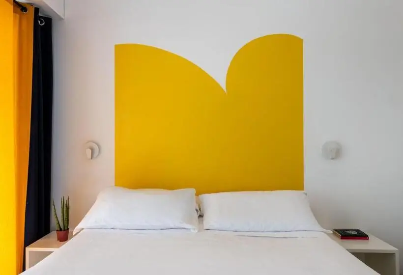 اتاق لوکس با بالکن, Pretoria Rooms