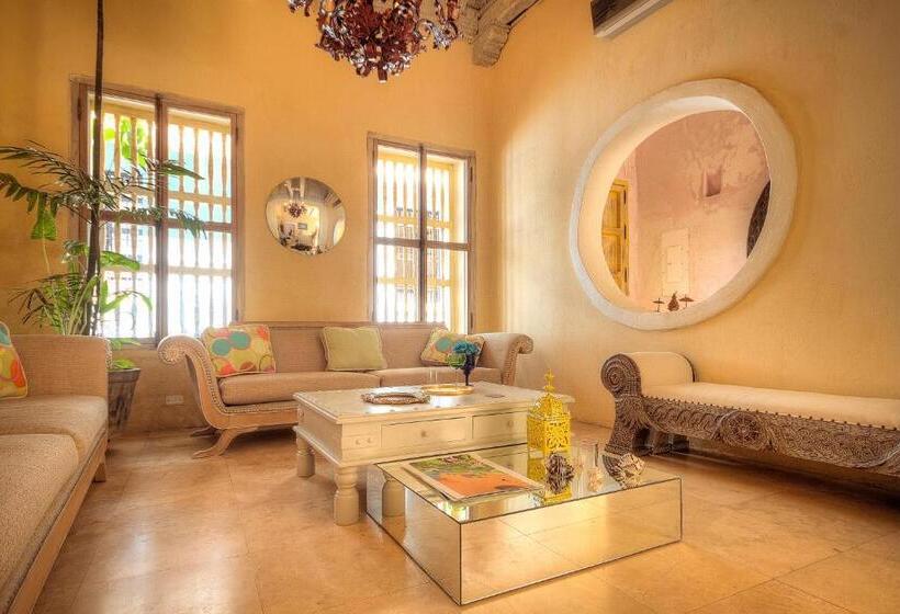 4ベッドルームハウス, Casa Logos Hotel Boutique