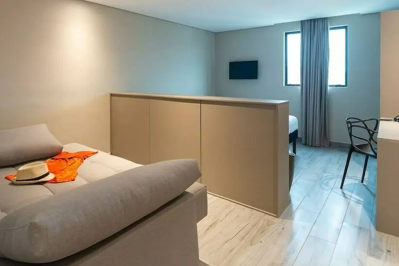 家族用アパートメント, Ibis Styles Itauna