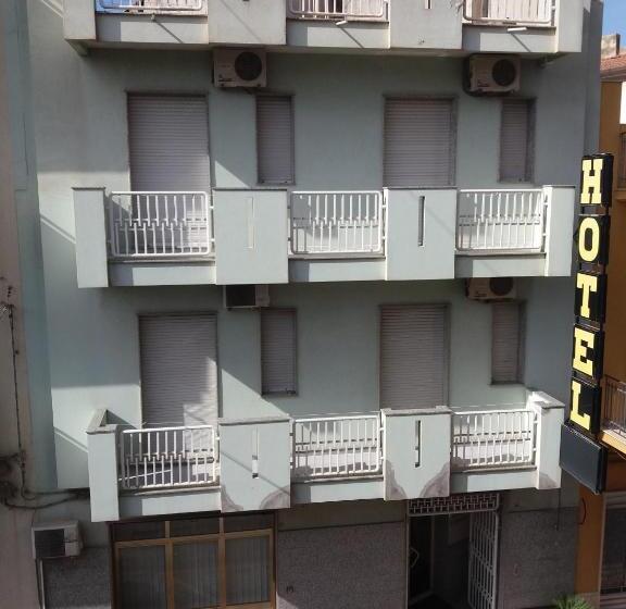 חדר דלוקס יחיד, Europa