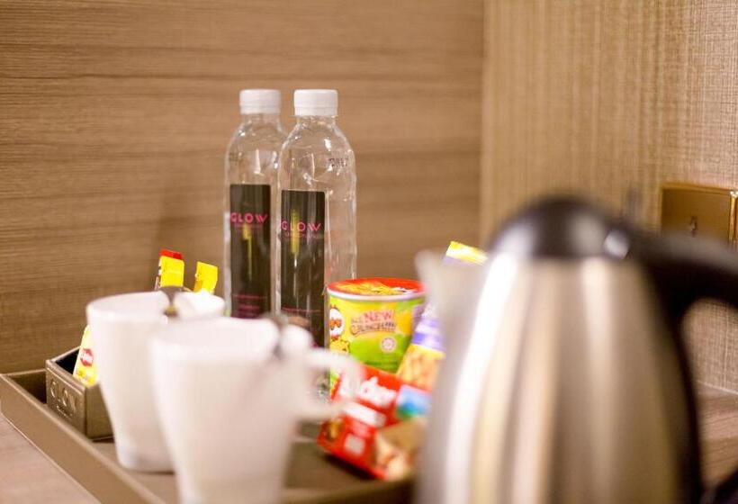 Люкс, Glow Sukhumvit 5