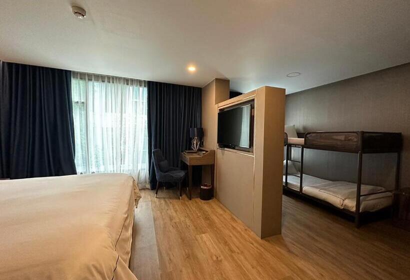 Family Suite, Glow Sukhumvit 5