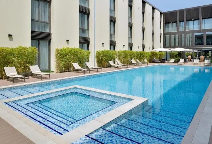 スーペリアールーム, Mövenpick Hotel Tahlia Jeddah