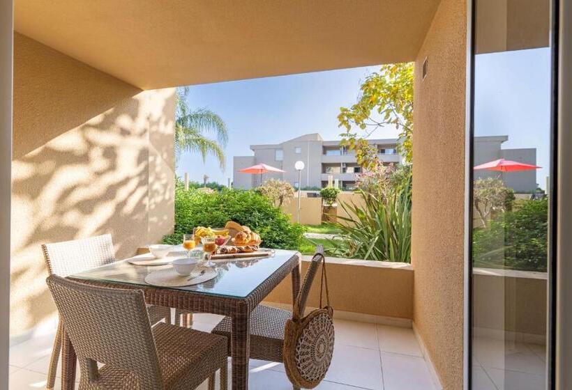 Апартаменты 1 Спальня Вид на Бассейн, Résidence Marina Bianca