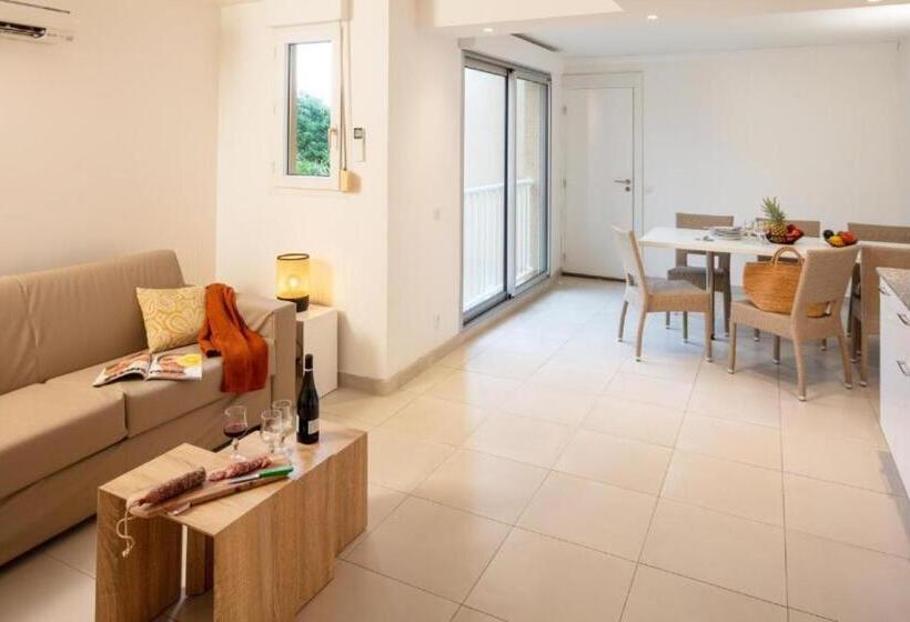 Апартаменты 2 Спальни, Résidence Marina Bianca