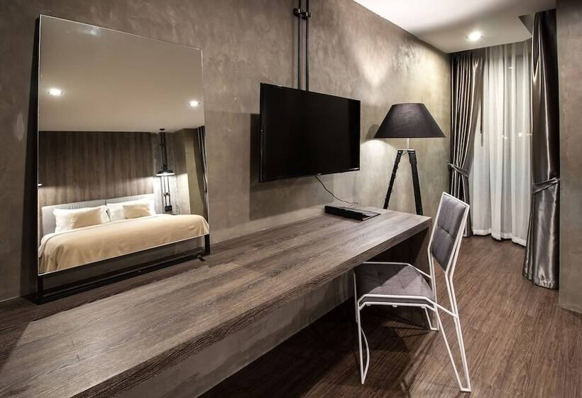 Полулюкс, S Hadyai