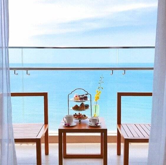 سوئیت پریمیوم با چشمانداز دریا, Tms Hotel Da Nang Beach