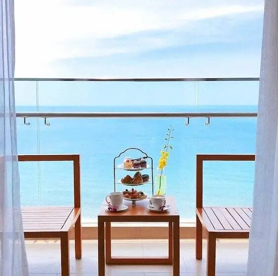 2 Bedroom Family Suite