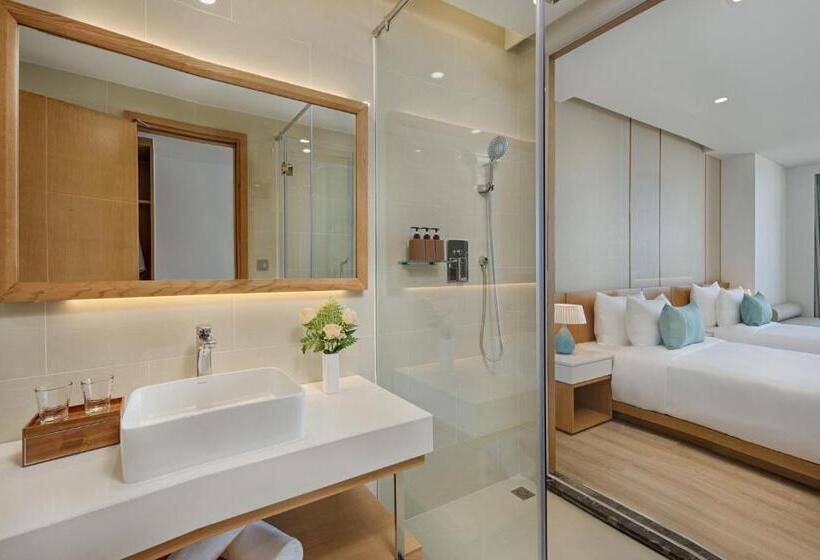 سوئیت پریمیوم با چشمانداز دریا, Tms Hotel Da Nang Beach